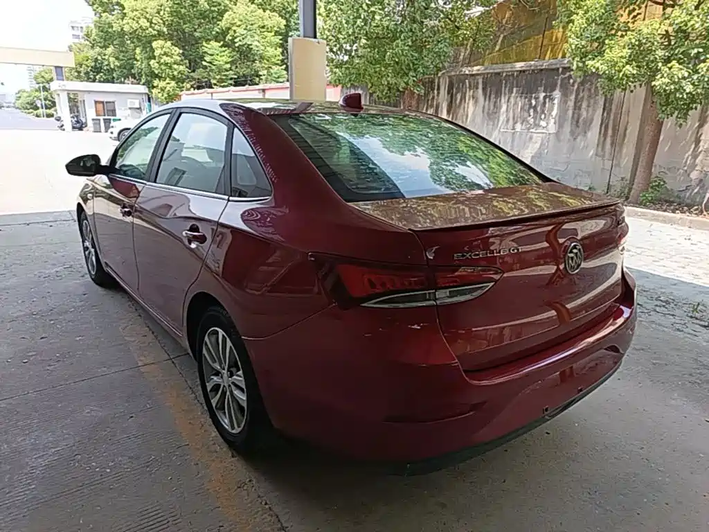 Buick Excelle — миниатюра 5