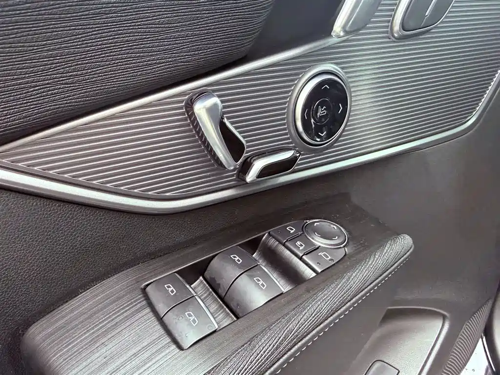 Buick LaCrosse — миниатюра 9