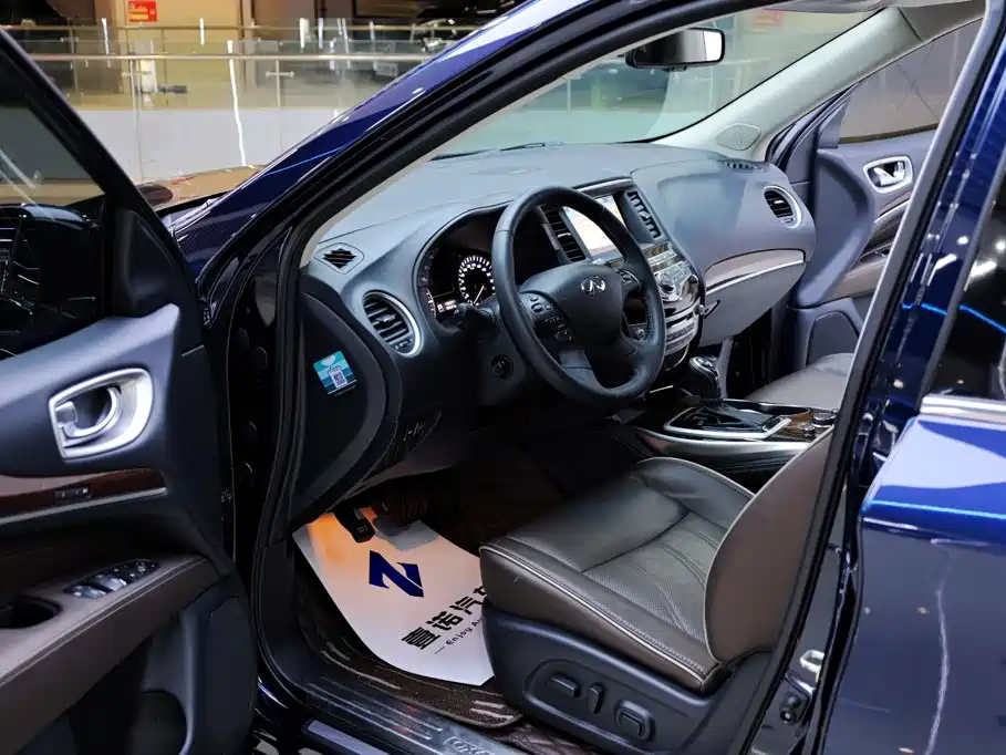 Infiniti QX60 (Import) — миниатюра 17