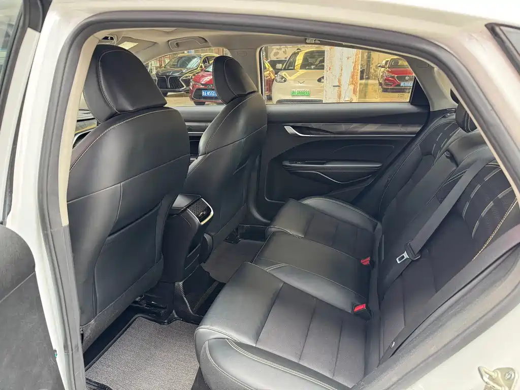Geely Binrui — миниатюра 7