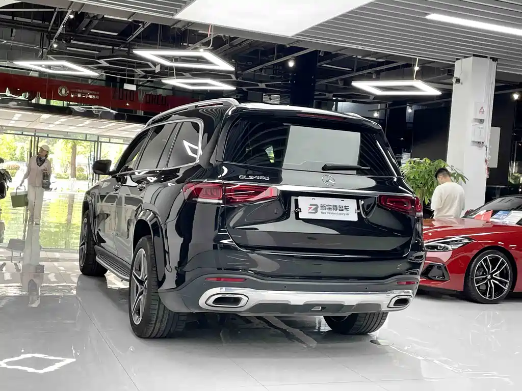 Mercedes-Benz GLS — миниатюра 20