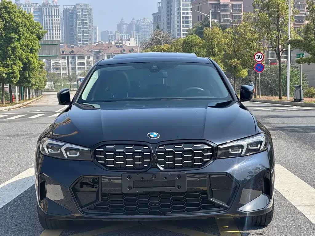 BMW 3 Series 2024
