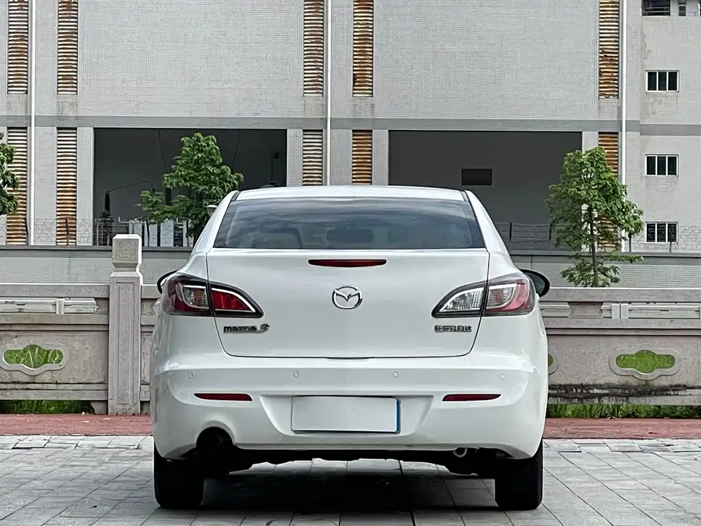 Mazda 3 Xingcheng Sedan 1.6L Auto Comfort Type, фото 5