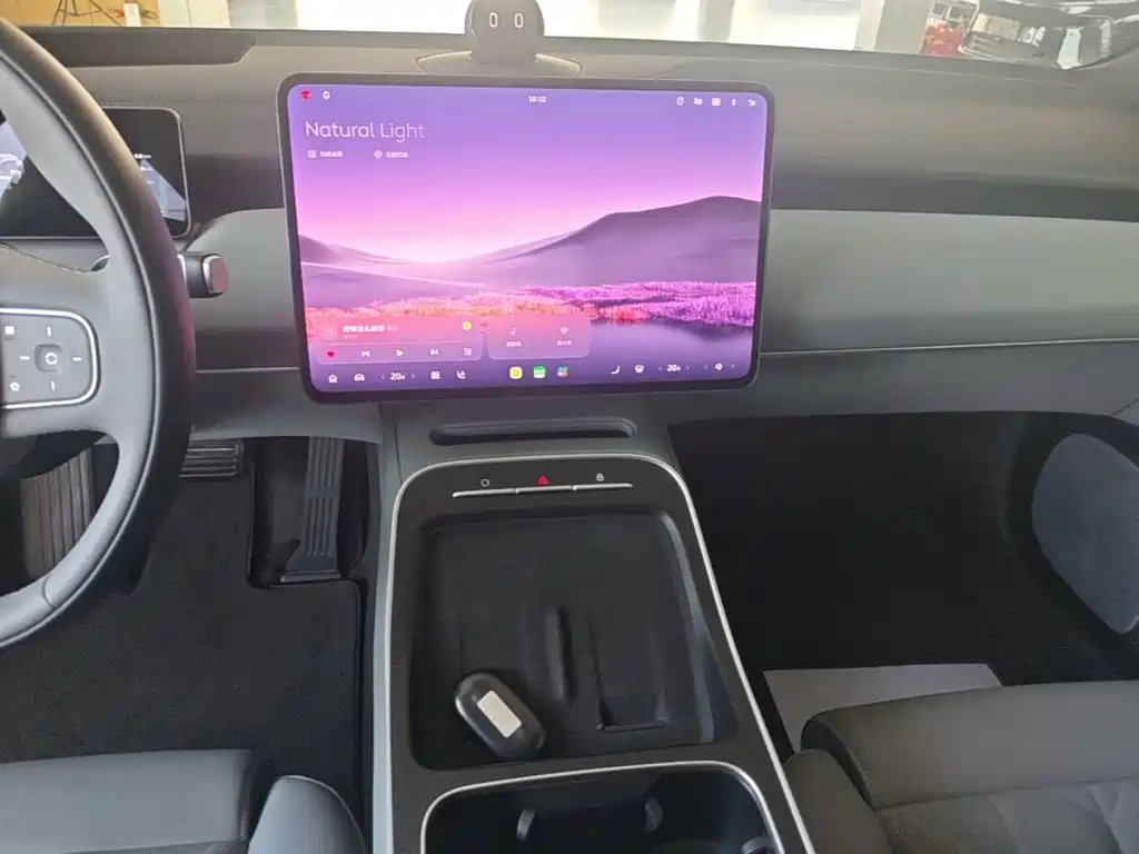 NIO ET5T — миниатюра 13