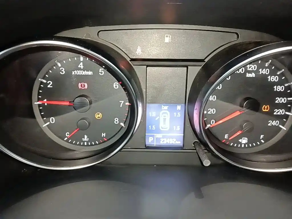 Haval M6 — миниатюра 12