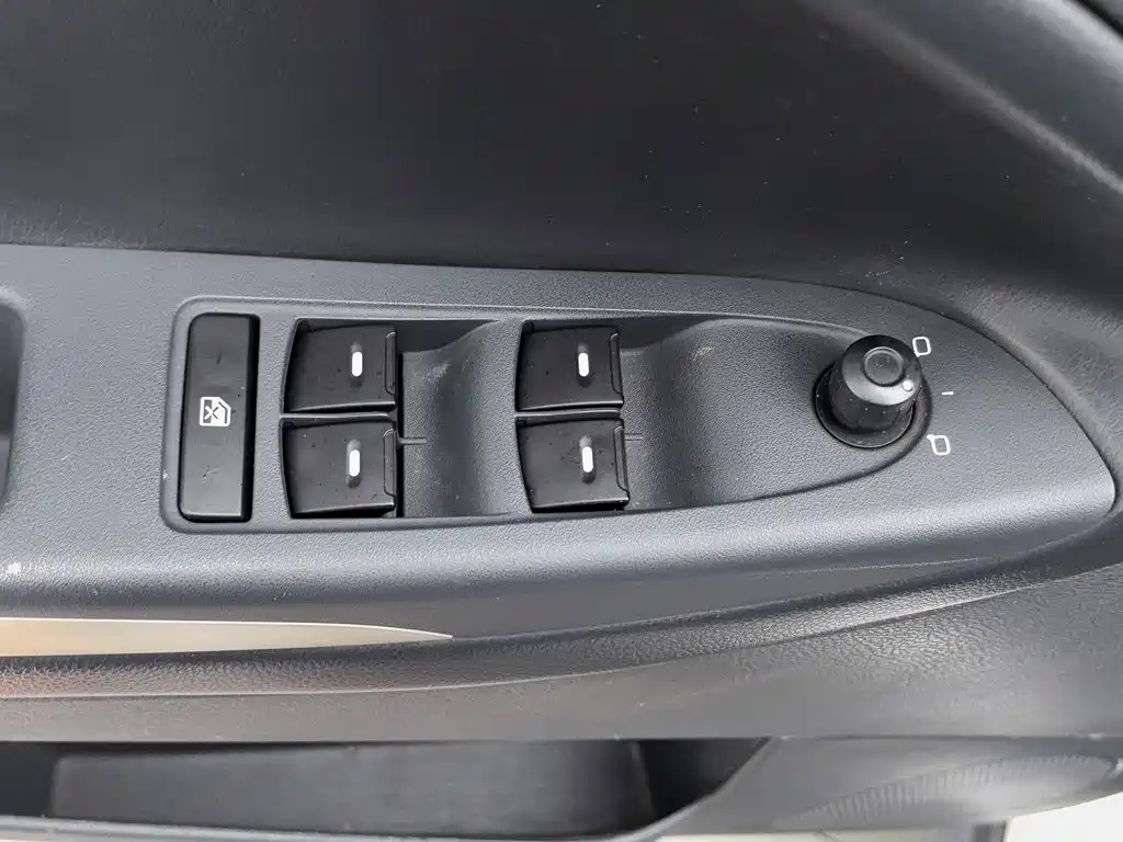Geely GX7 — миниатюра 9