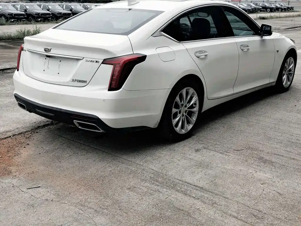 Cadillac CT5 — миниатюра 12