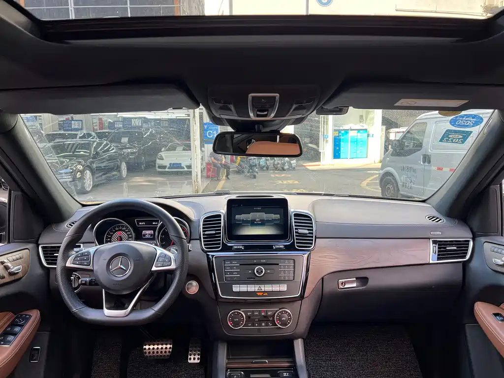 Mercedes-Benz GLE AMG — миниатюра 5