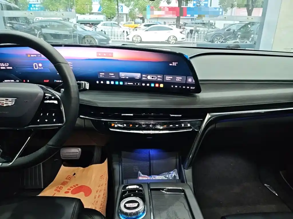 Cadillac CT6 — миниатюра 13