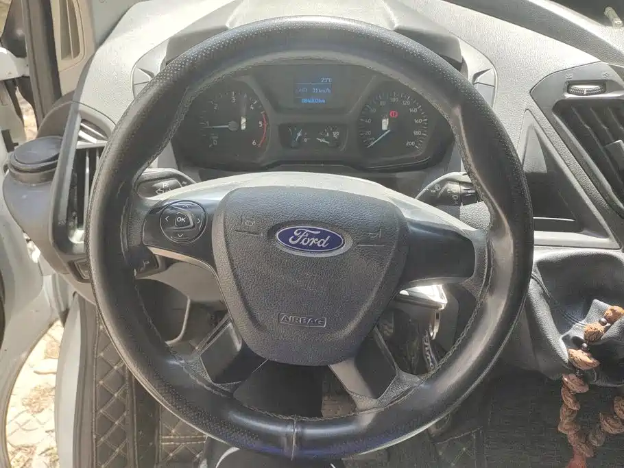 Ford Transit — миниатюра 15