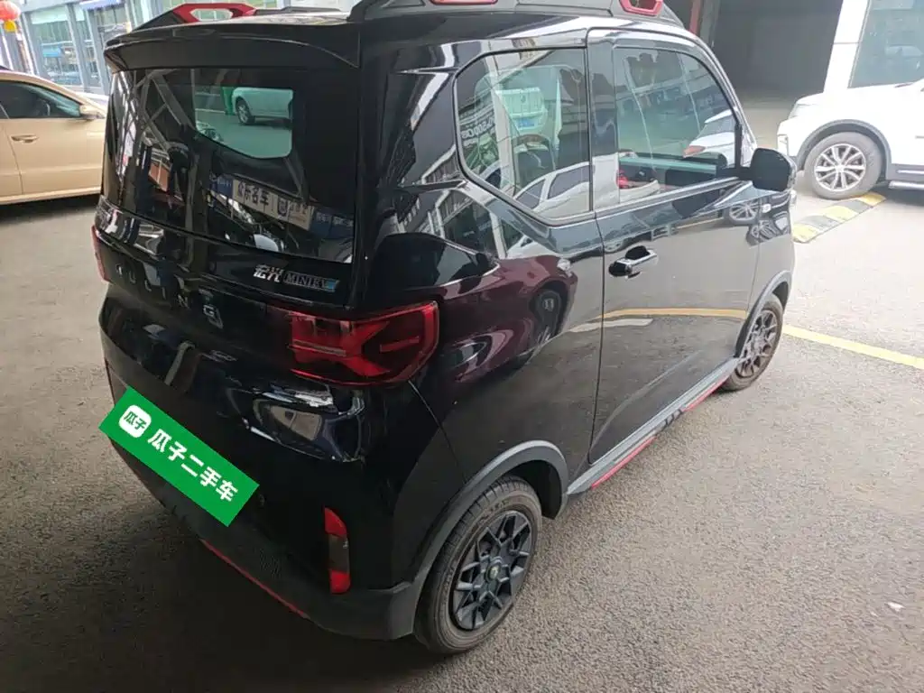 Wuling MINIEV — миниатюра 7