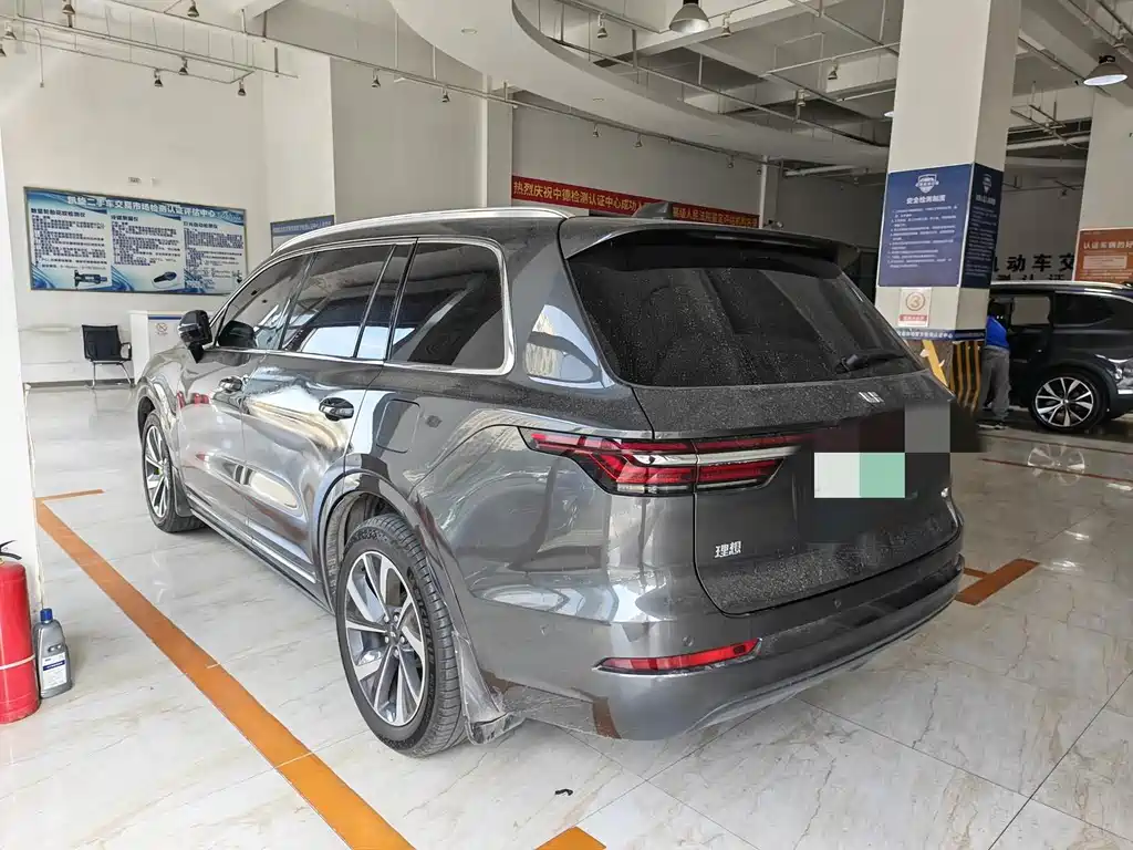 Li Auto Li ONE — миниатюра 6
