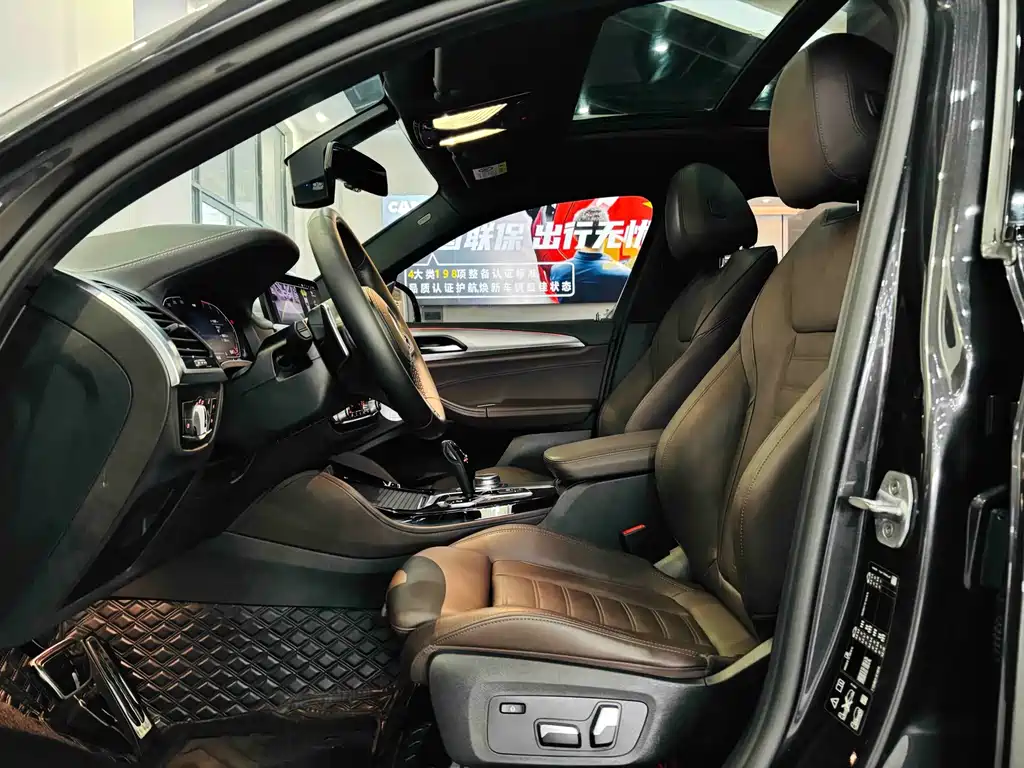 BMW X4 — миниатюра 13