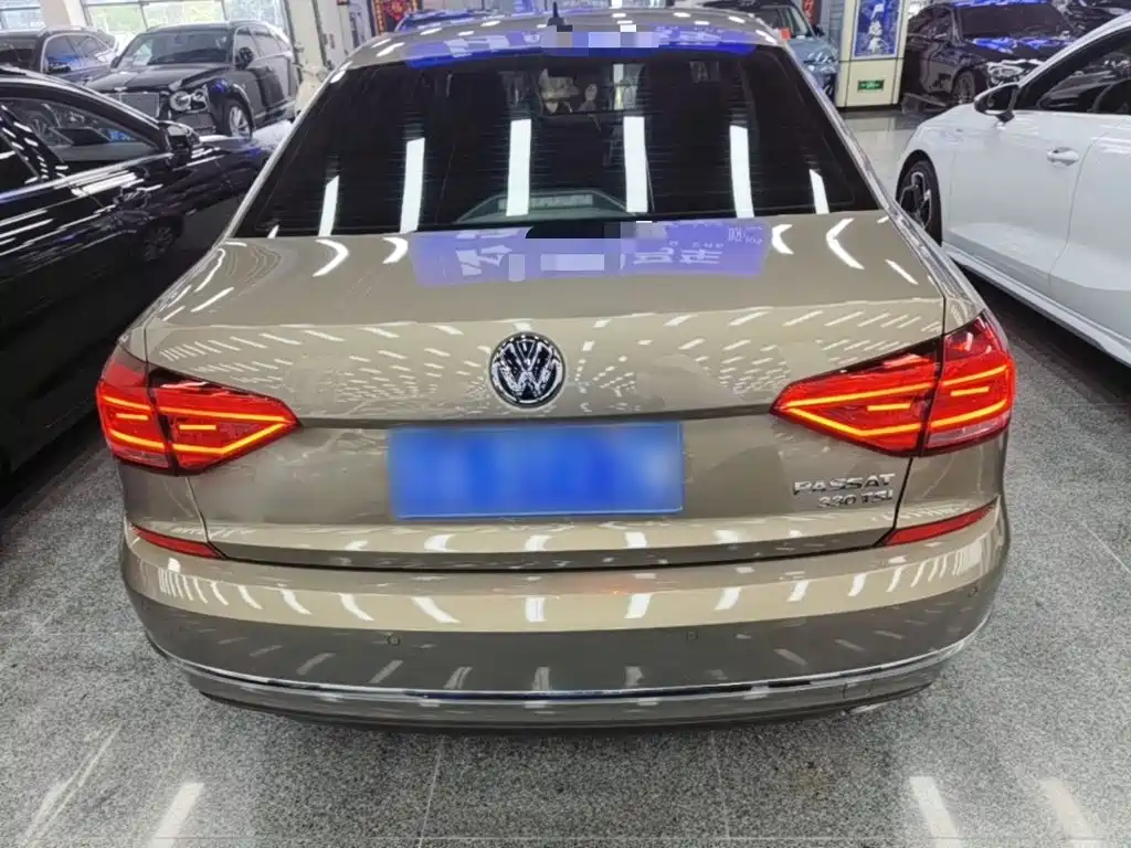 Volkswagen Passat — миниатюра 6