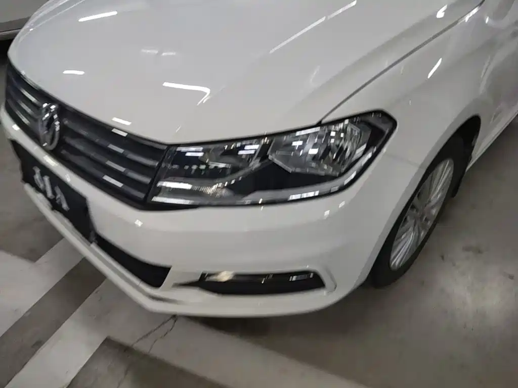 Volkswagen Santana — миниатюра 24