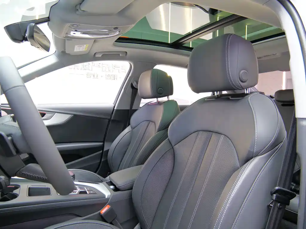Audi A4L — миниатюра 6