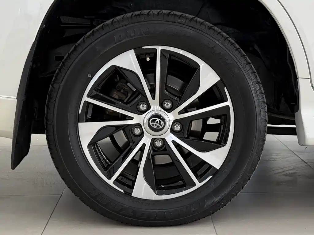 Toyota Land Cruiser 2020 4.6L