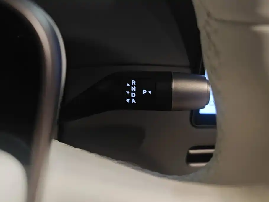Li Auto Li i8 — миниатюра 16
