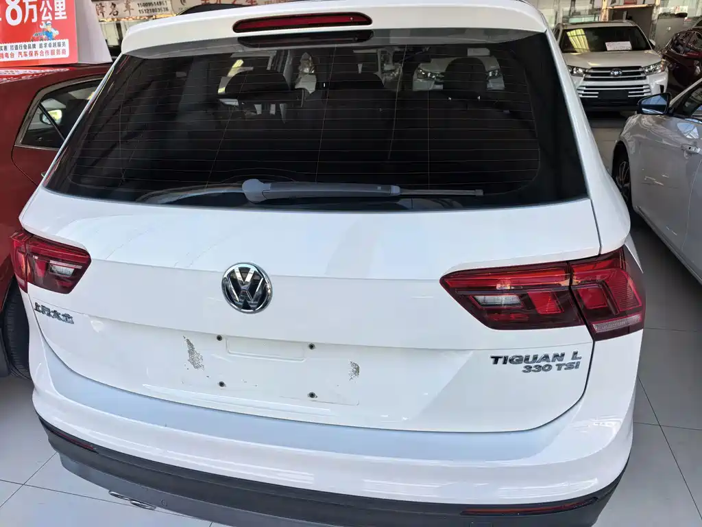 Volkswagen Tiguan L — миниатюра 5
