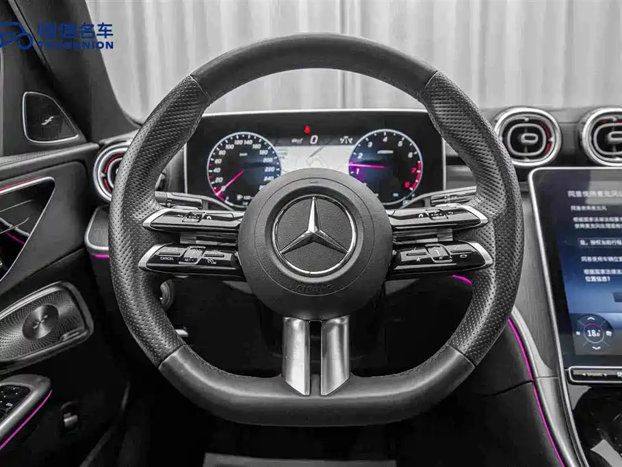 Mercedes-Benz C-Class — миниатюра 17