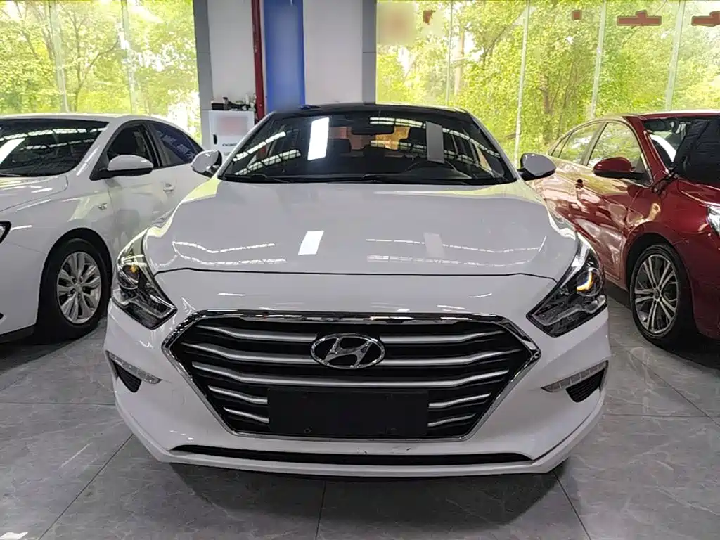 Hyundai Mistra — миниатюра 3