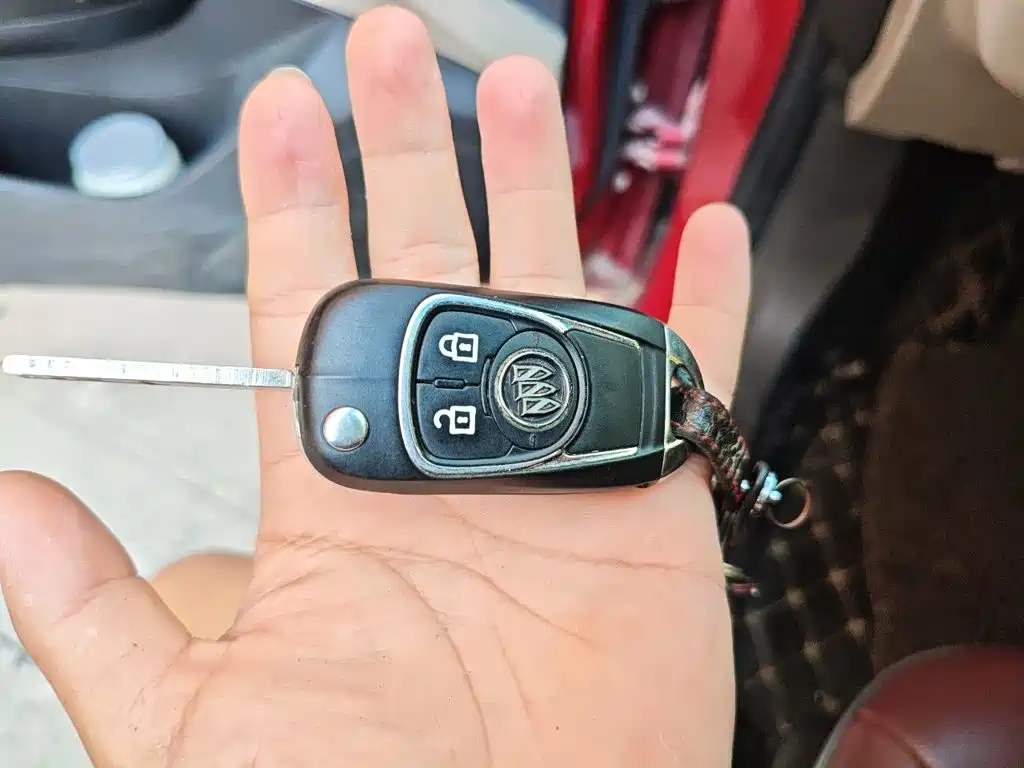Buick Excelle — миниатюра 9