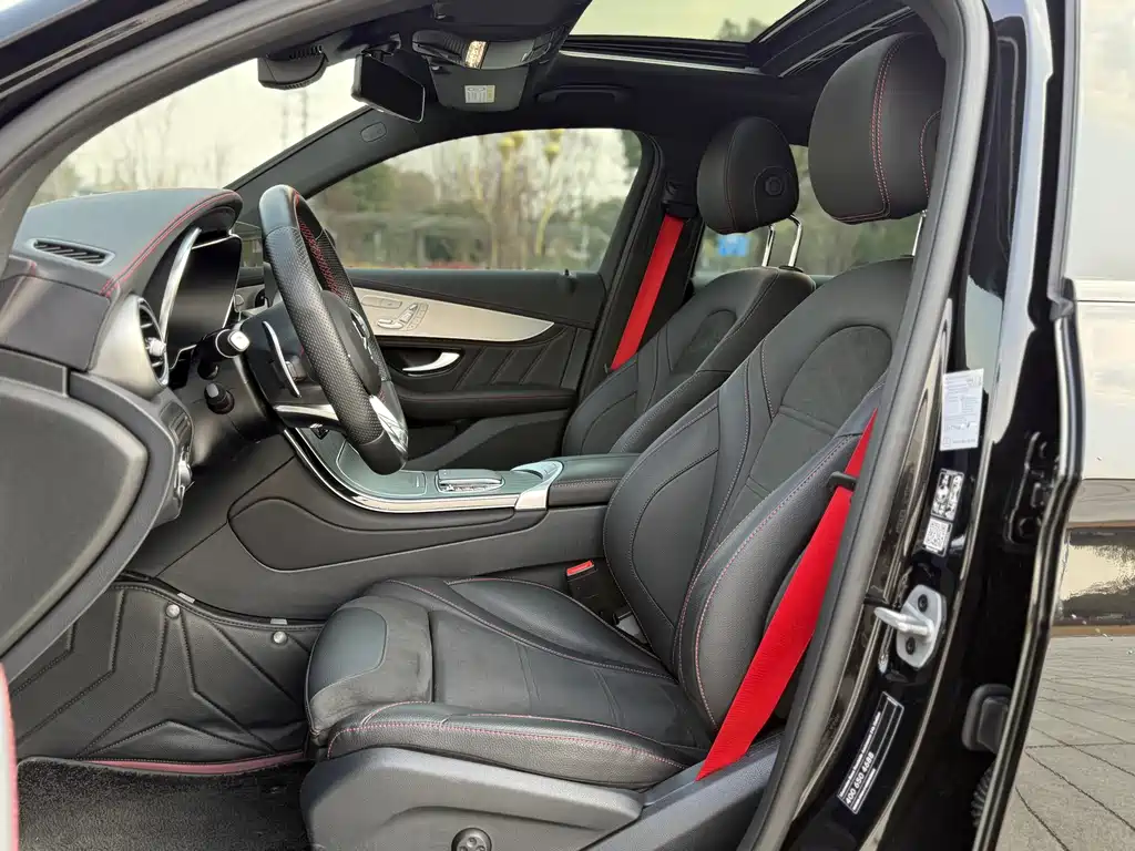 MERCEDES-BENZ GLC COUPE AMG