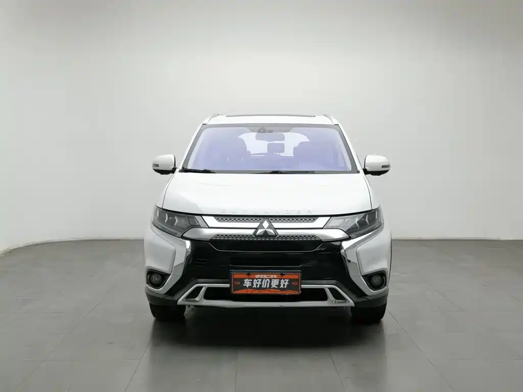 Mitsubishi Outlander — миниатюра 3