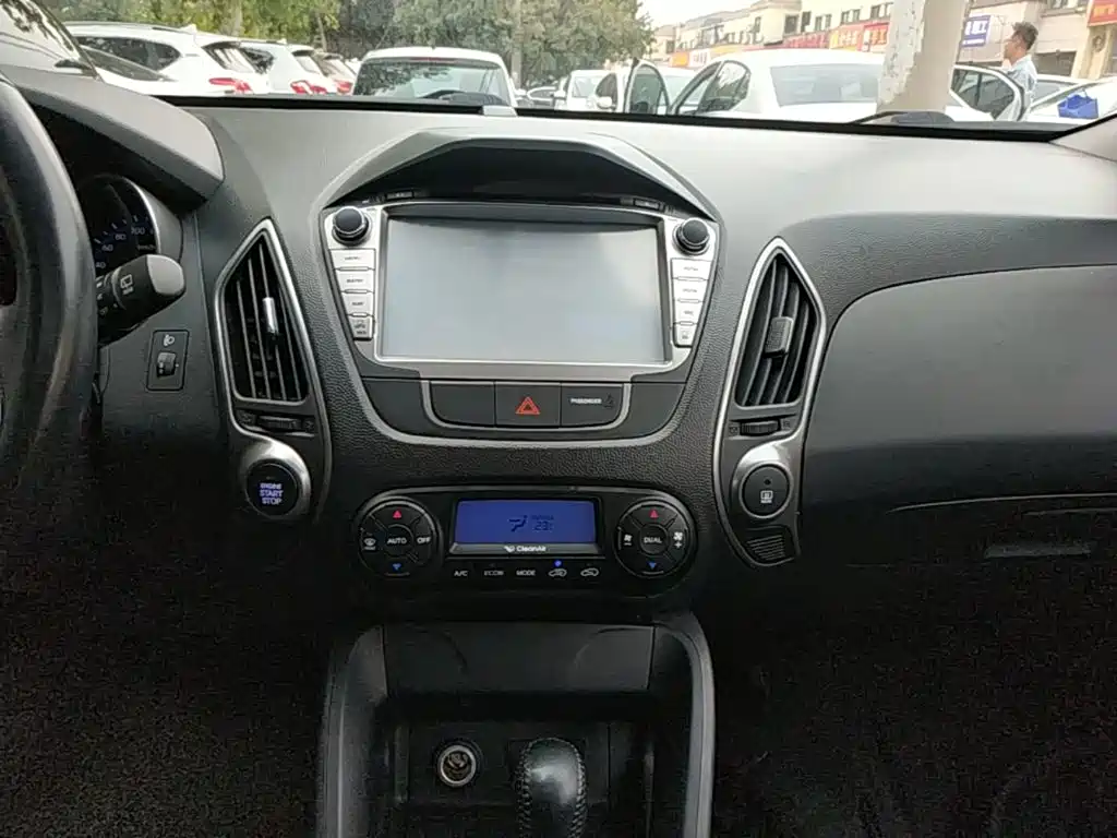 Hyundai ix35 — миниатюра 13