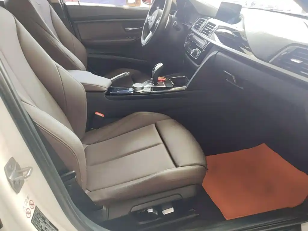 BMW 3 Series — миниатюра 25