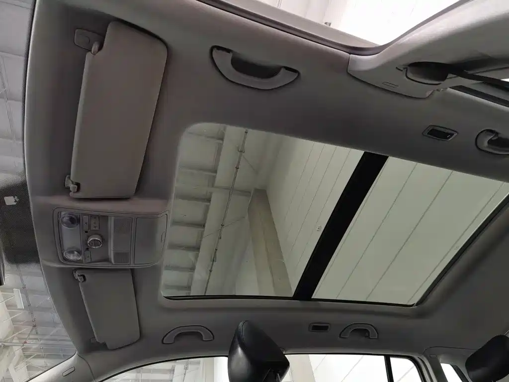 Volkswagen Tiguan — миниатюра 14