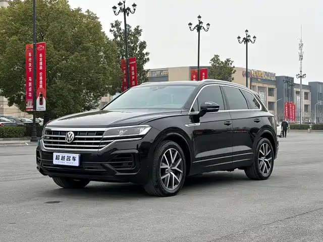 2019 Volkswagen Touareg