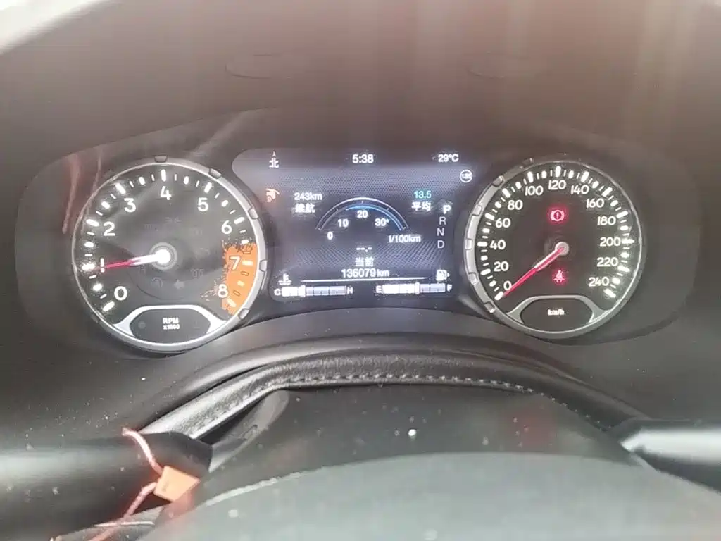 Jeep Renegade — миниатюра 12