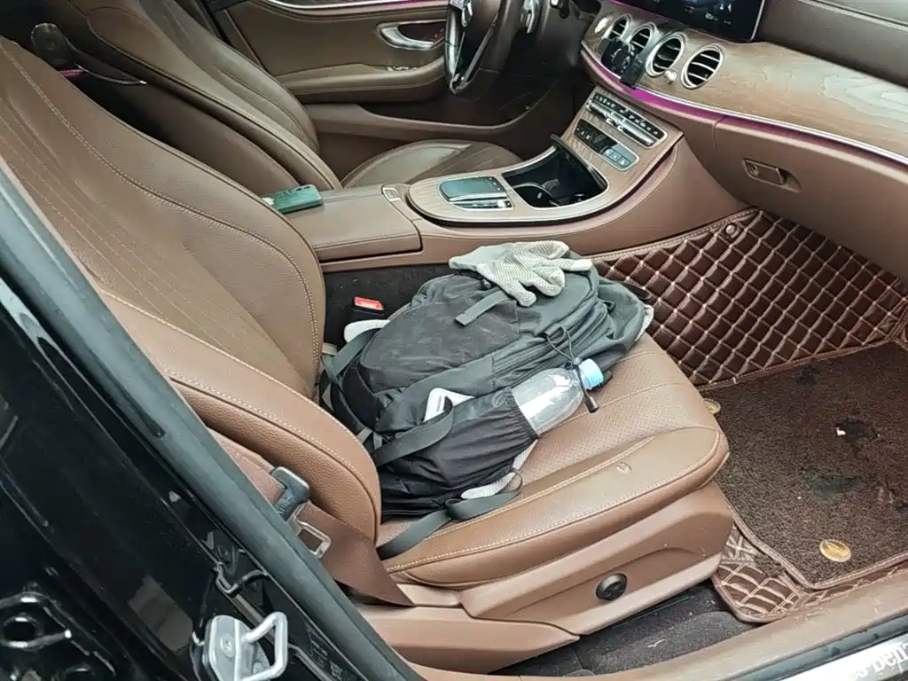 Mercedes-Benz E-Class — миниатюра 25