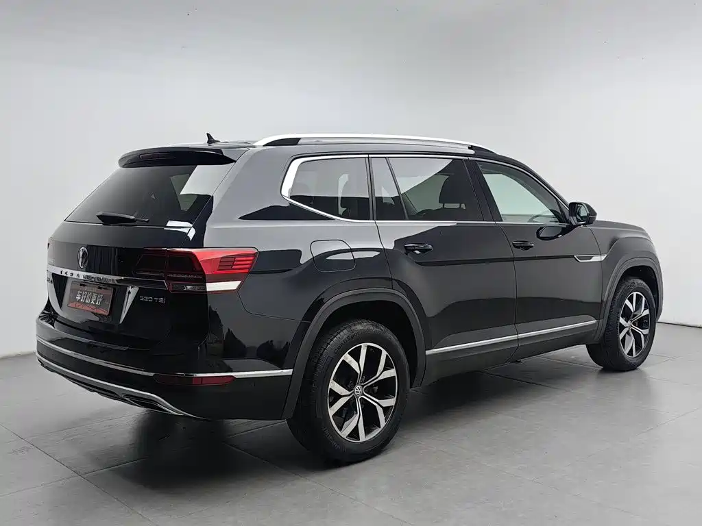 Volkswagen Teramont — миниатюра 2