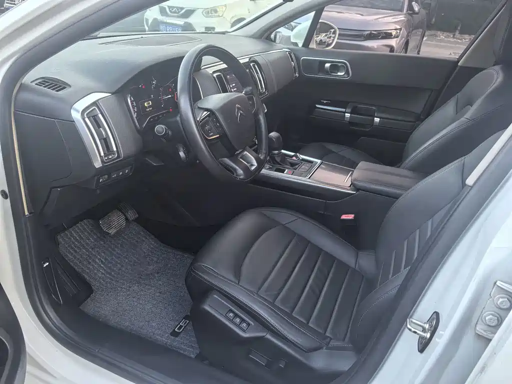 Citroen C6 — миниатюра 12