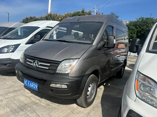 saic-maxus xintu-v80