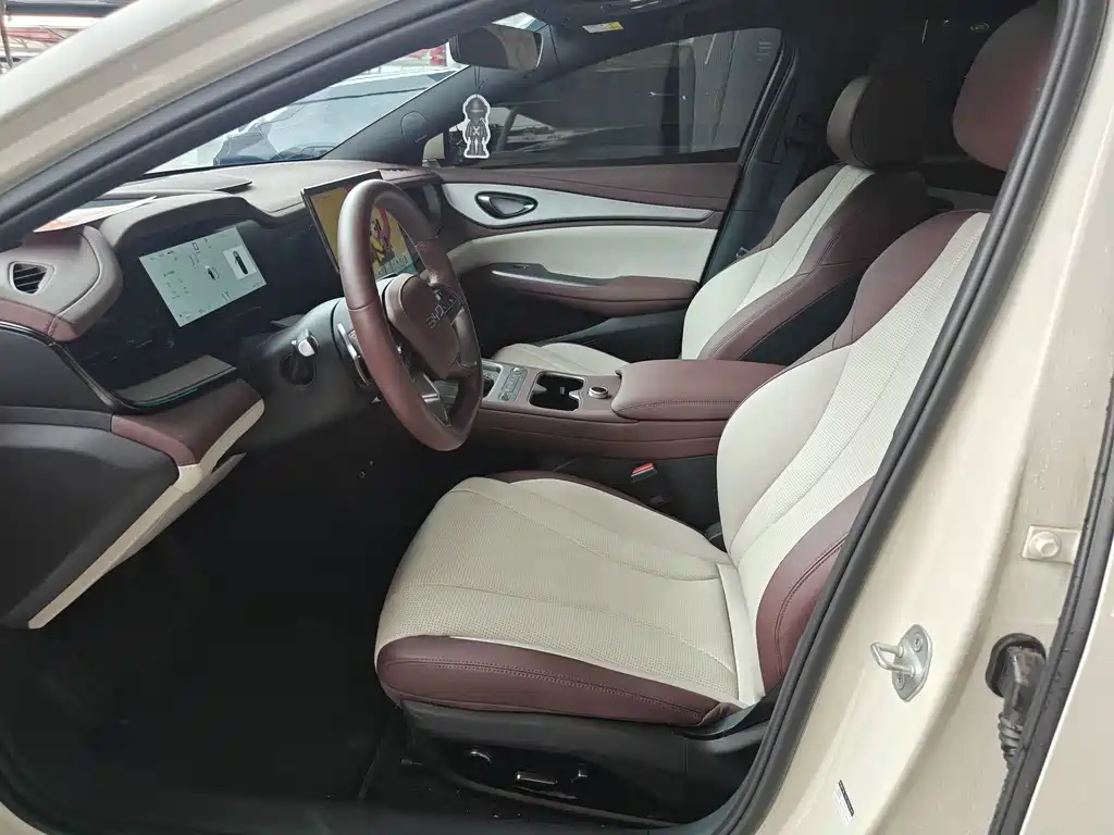 BYD Seal 07 DM-i — миниатюра 5