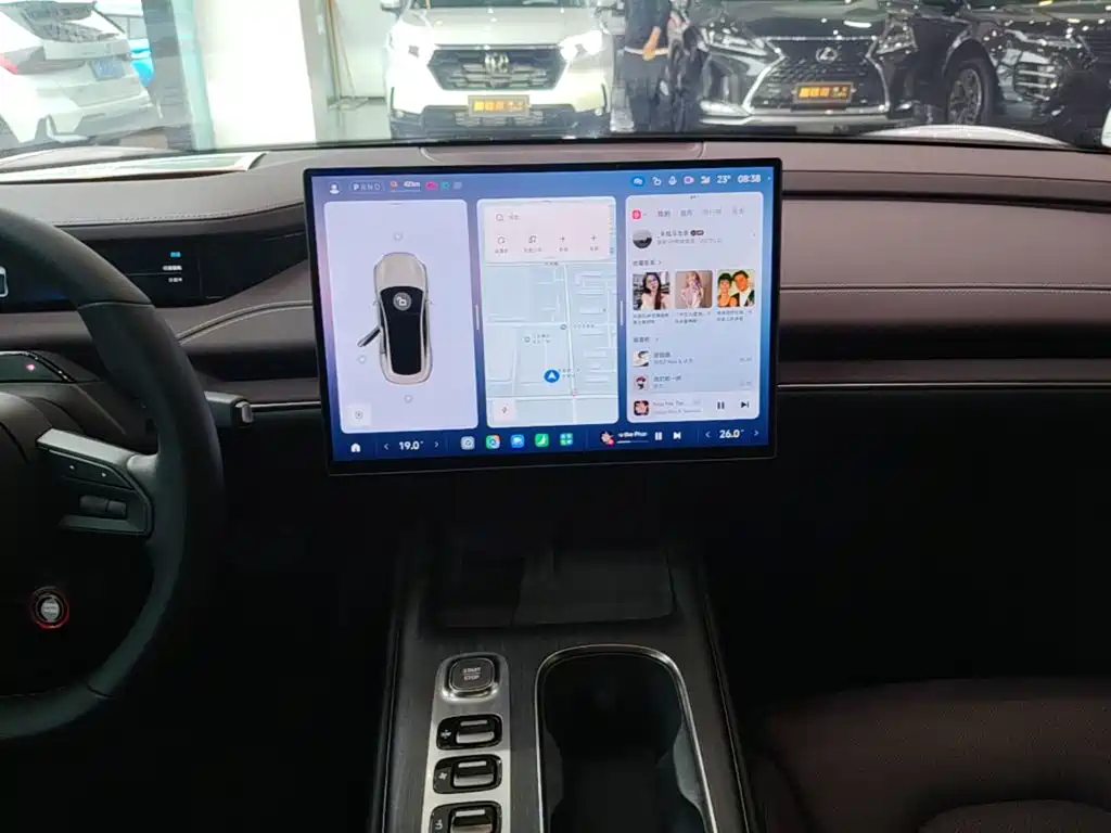Xiaomi SU7 — миниатюра 13
