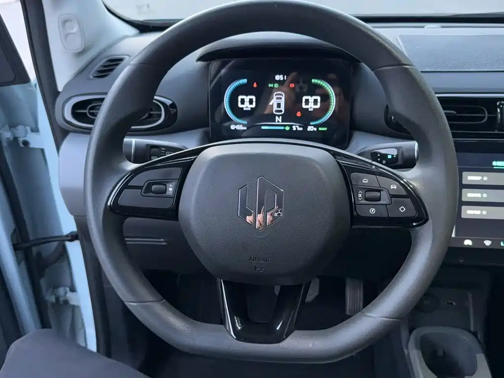 Leapmotor Leapmotor T03 — миниатюра 5