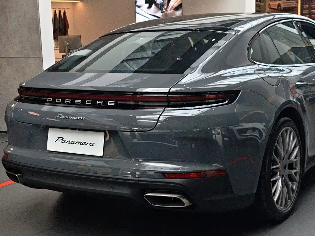 Porsche Panamera — миниатюра 8