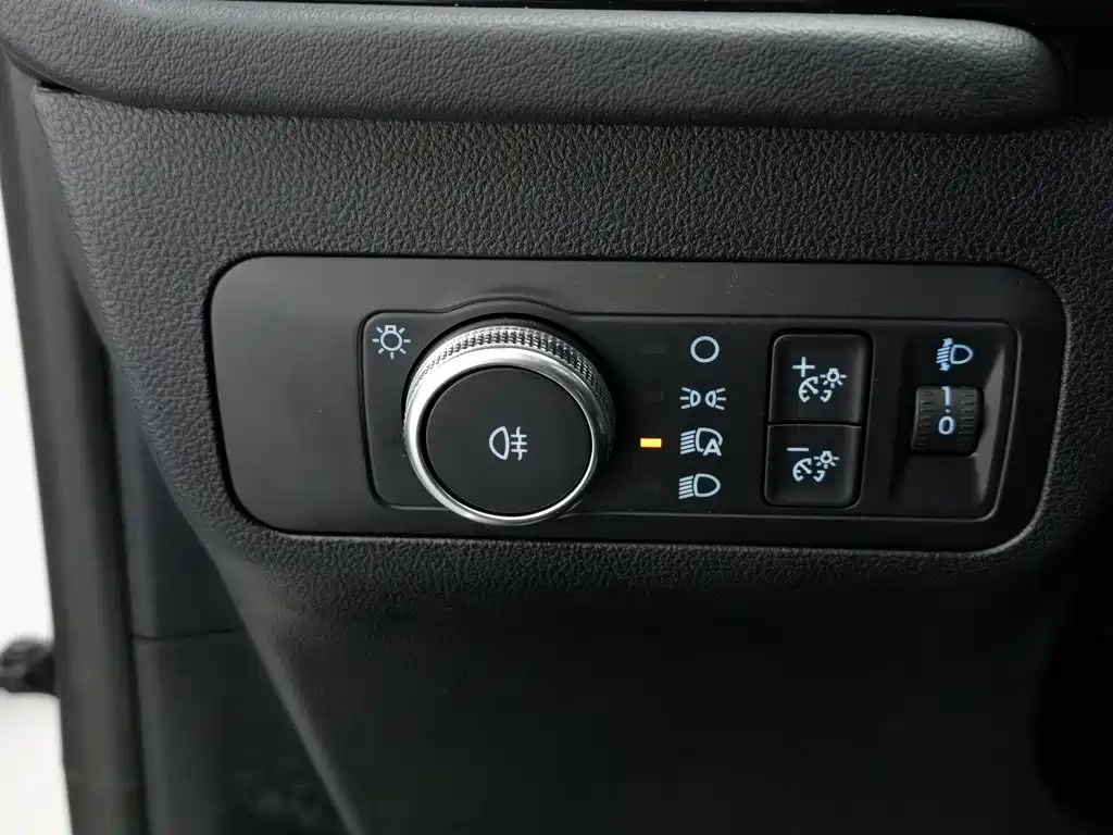 Ford Escape — миниатюра 21