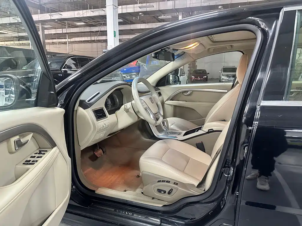 Volvo S80L — миниатюра 9