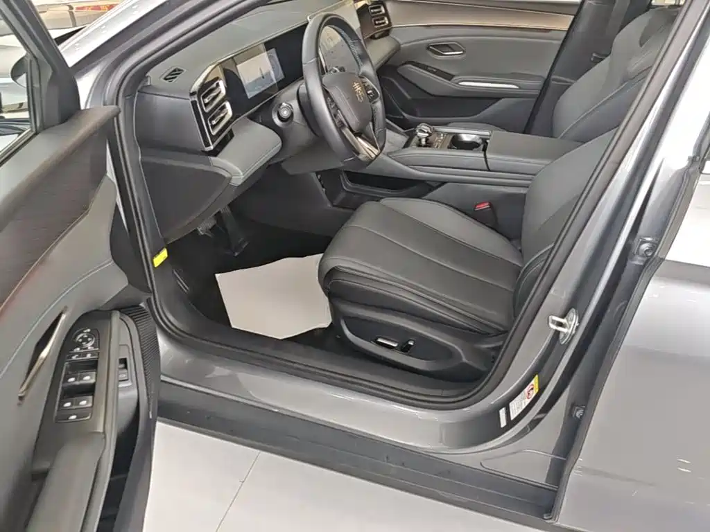 BYD Qin L — миниатюра 16