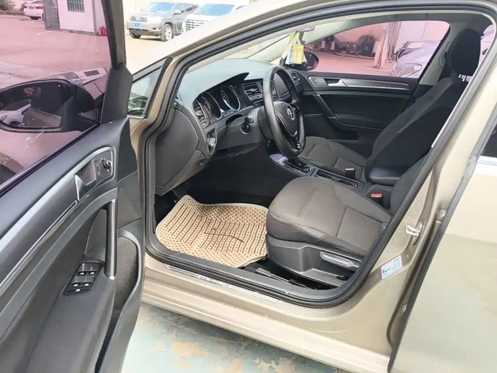 Volkswagen Golf — миниатюра 16