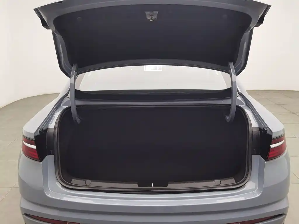 Geely Xingrui — миниатюра 16