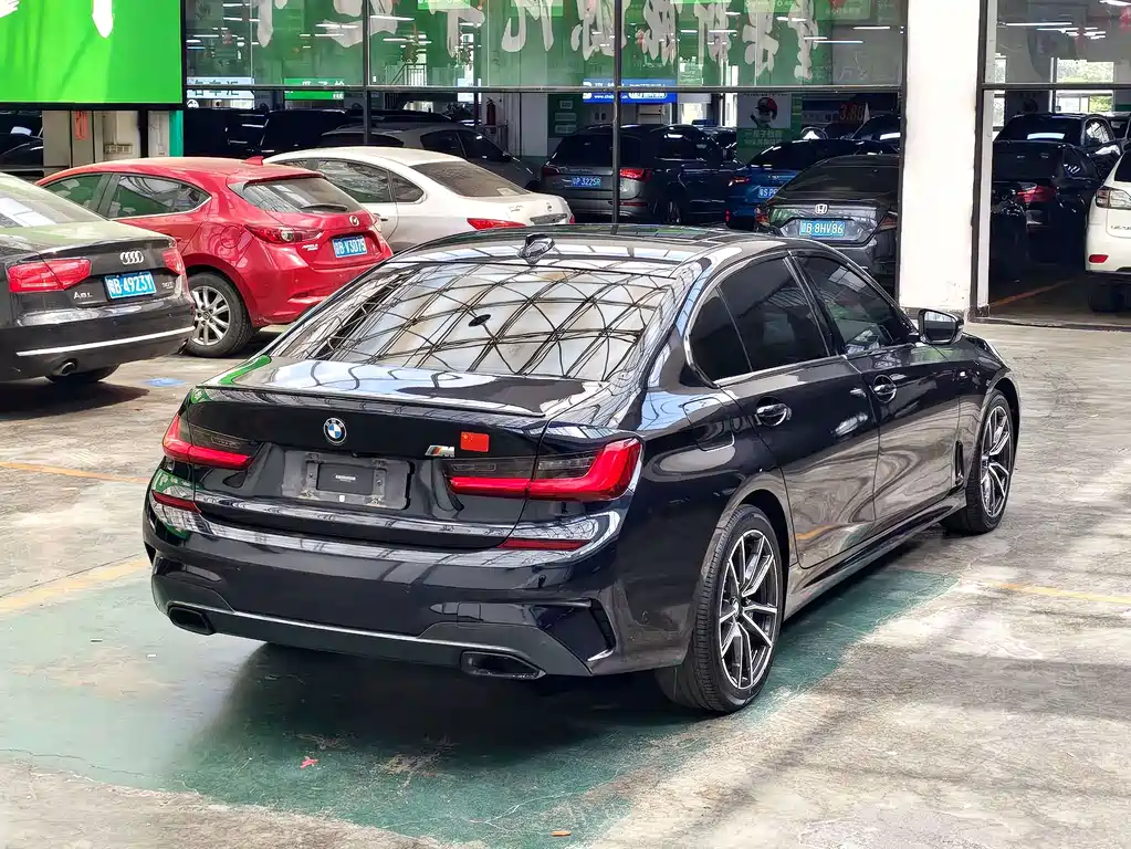 BMW 3 Series — миниатюра 14