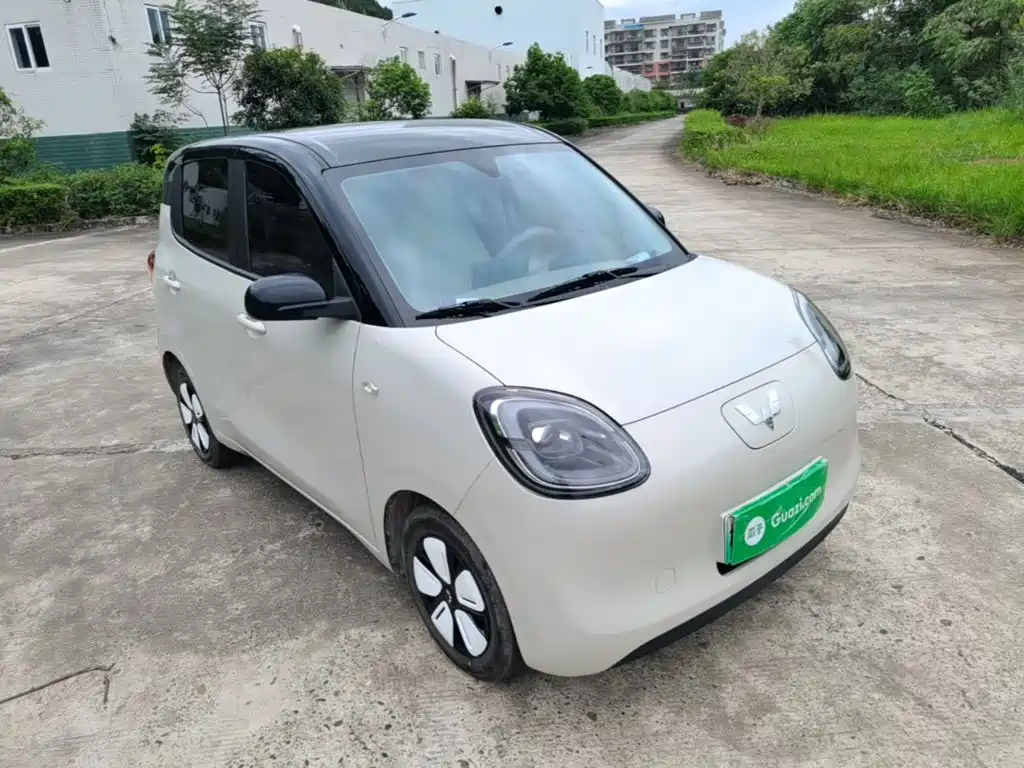 Wuling MINIEV — миниатюра 4