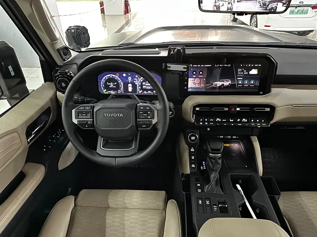 Toyota Prado — миниатюра 14