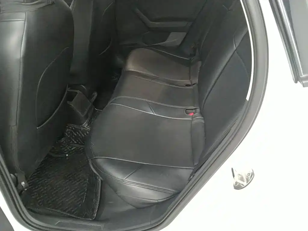Volkswagen Polo — миниатюра 17
